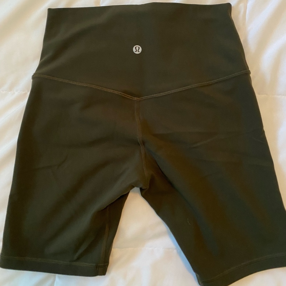 Lululemon Align High Rise Short 8”